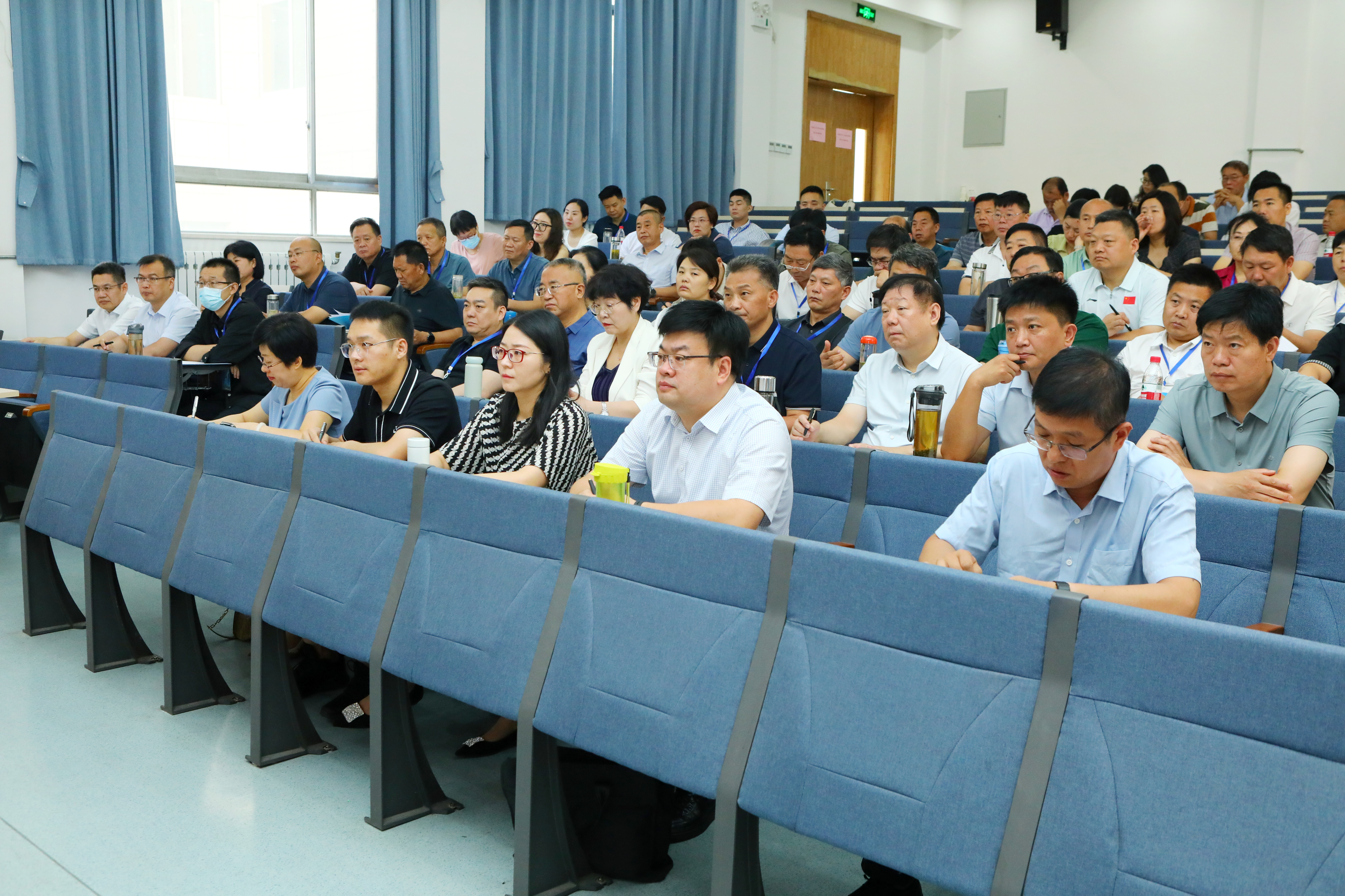 河南省民办中小学法治宣传教育管理干部专题培训班在西北政法大学顺利开班